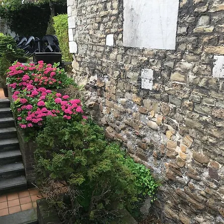 Les Residences Du Mont Saint Martin Tatil Evi *
